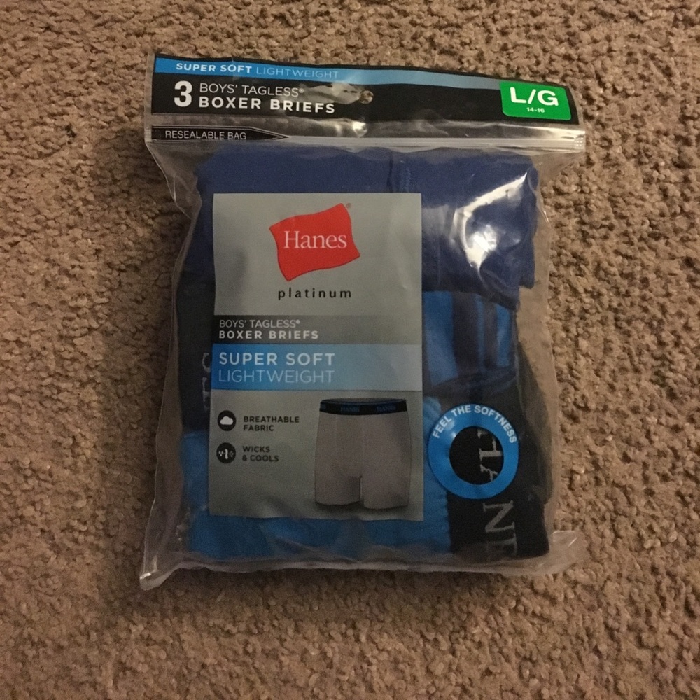 New (never opened) Hanes boxer briefs pack(3)